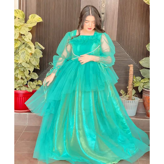 Turquoise muse